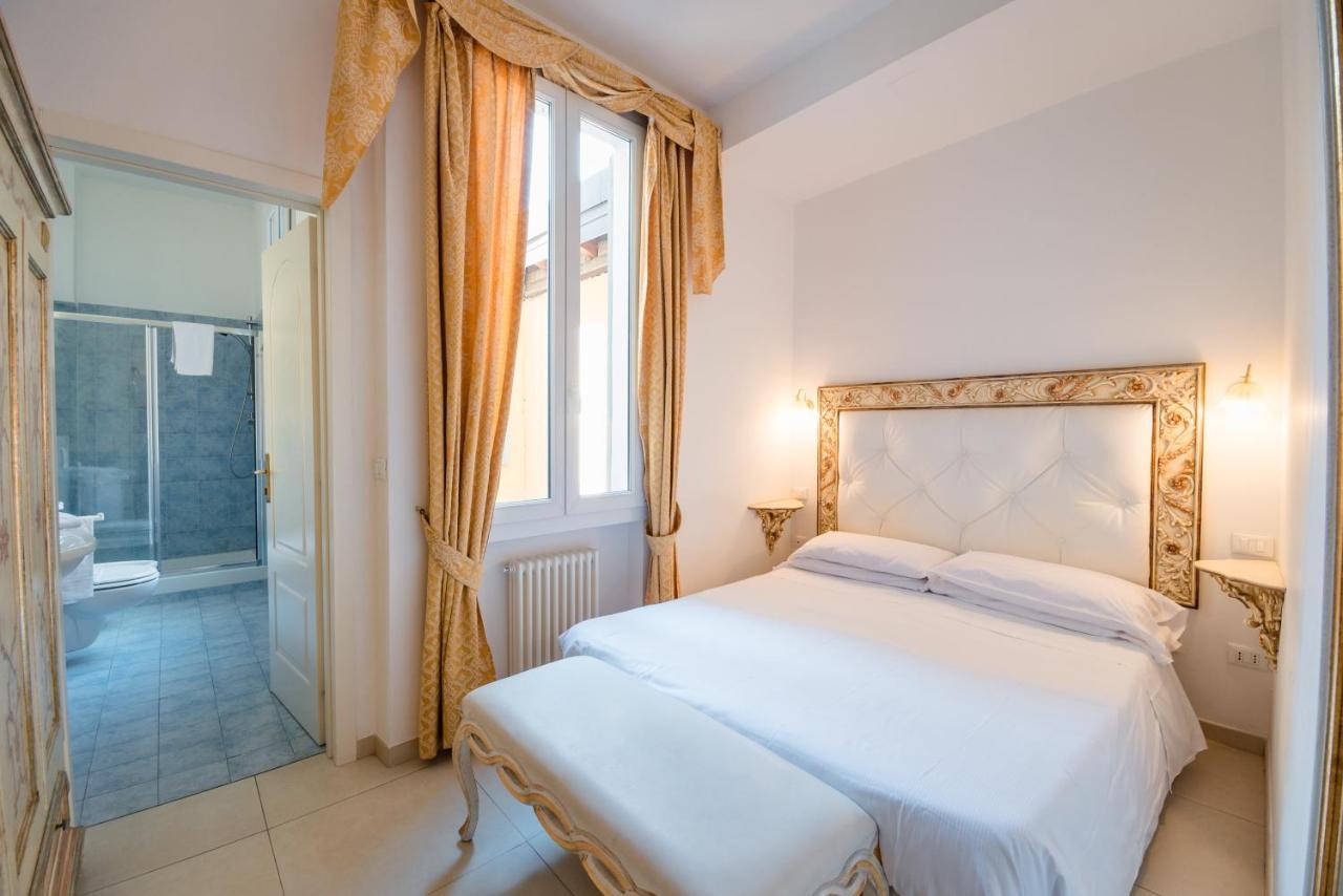 Residenza Due Torri Check In Presso Hotel Centrale Vicolo Cattani 7 Болонья Экстерьер фото